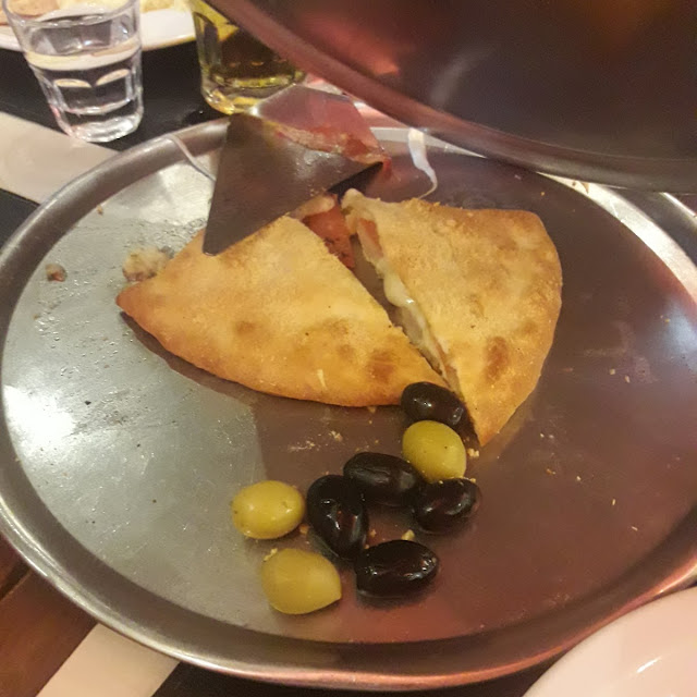 Calzone