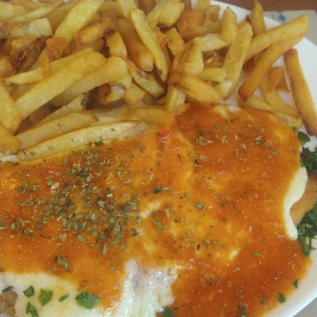 Suprema Napolitana Con Fritas