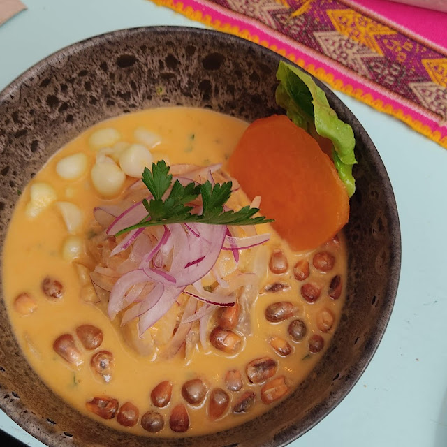 Ceviche Tradicional Y Ceviche Mixto