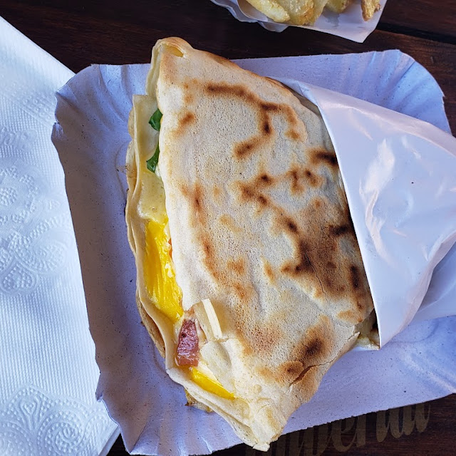 Crepe Panceta Queso Tomate Y Rucula