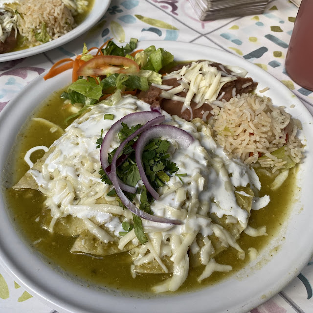 Enchiladas de Pollo Verde
