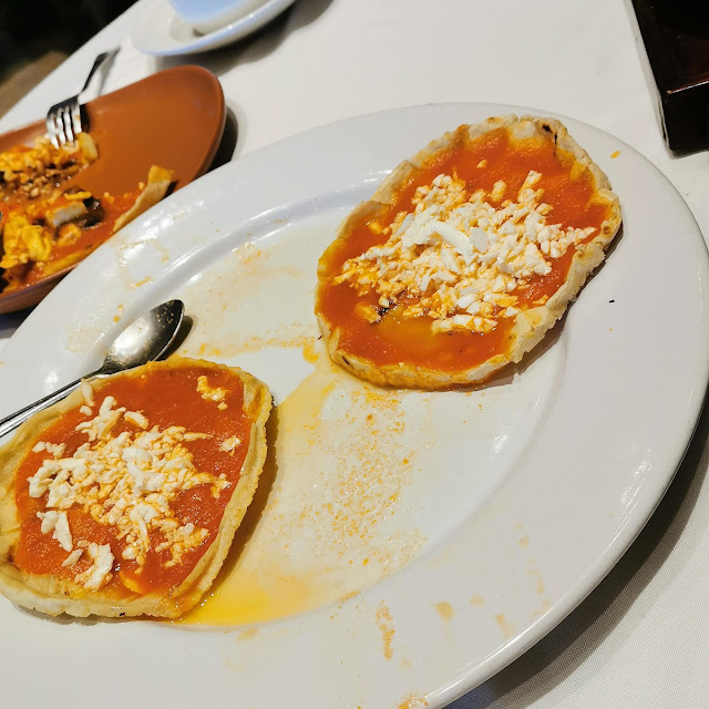 Picadas de Tomate Con Queso