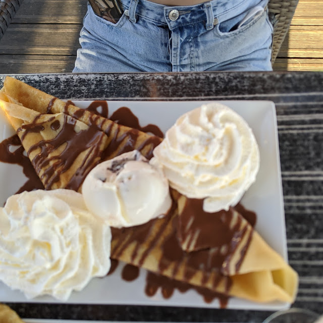 Crêpe Nutella Chantilly Glace Stratiacella
