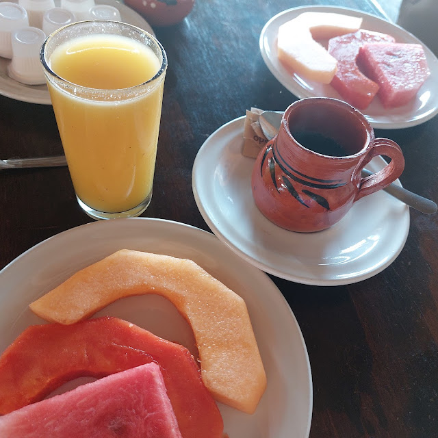 Fruta Y Jugo de Maracuya
