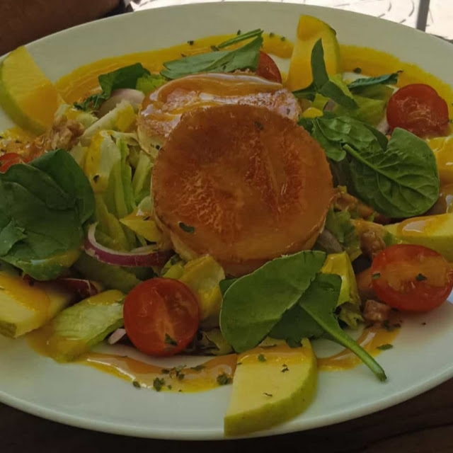 Ensalada de Queso de Cabra