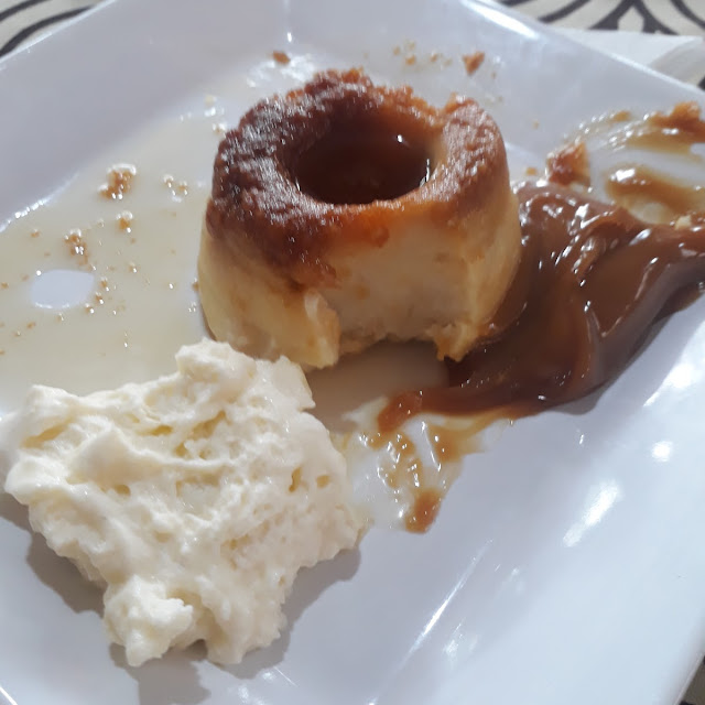 Budin de Pan Con Dulce de Leche Y Crema