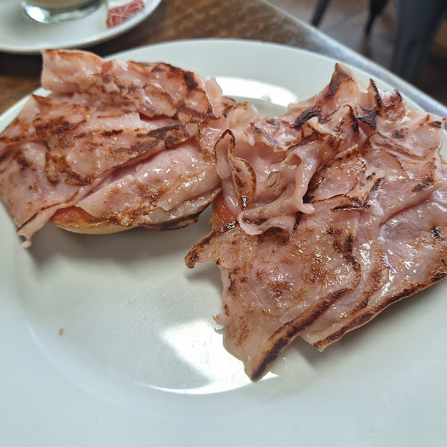 Tostada Con Jamón A la Plancha
