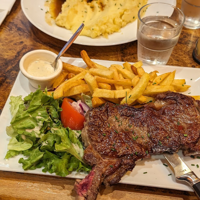 Entrecôte De Bouf Environ
