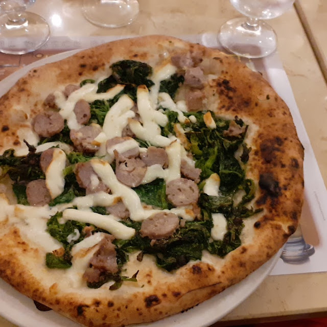 Pizza Salsiccia E Friarielli