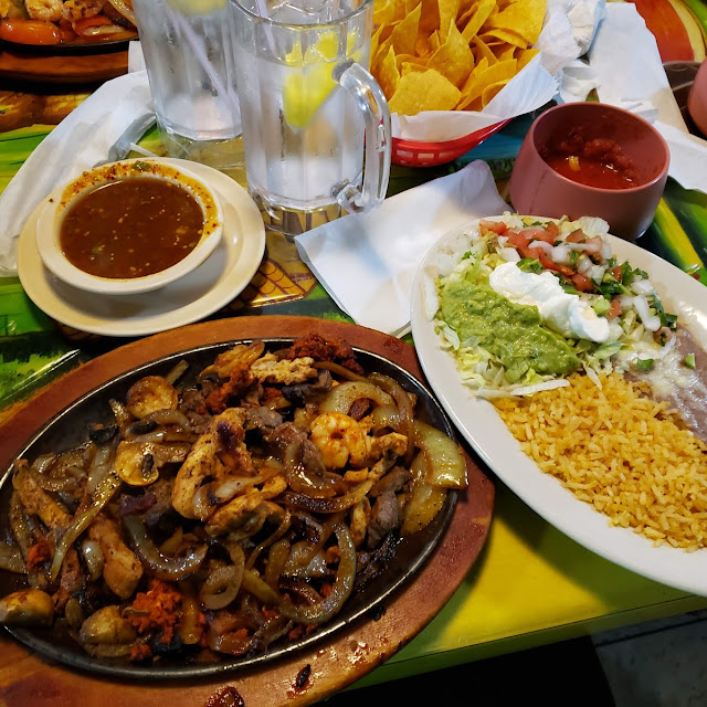 Texas Fajitas with Shrimp Fajita