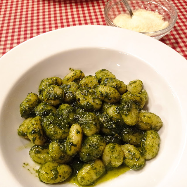 Gnocchi Al Pesto