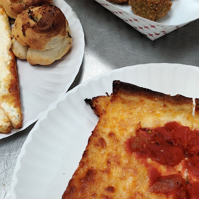 Grandma's Pizza