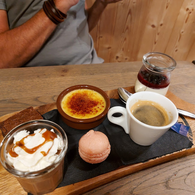 Café Gourmand