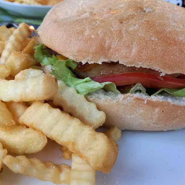 Hamburguesa Con Pollo de Corral