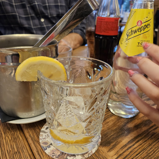 Gin and Tonic