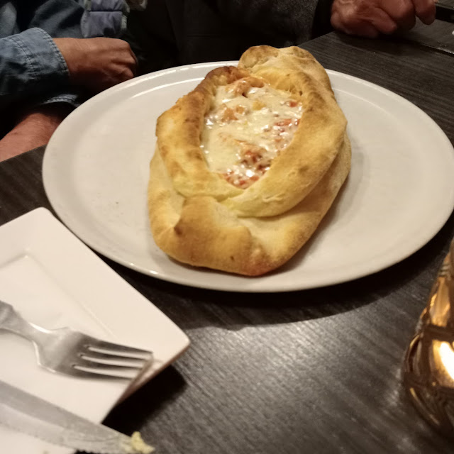 Broodje Gehakt En Kaas Overbakken