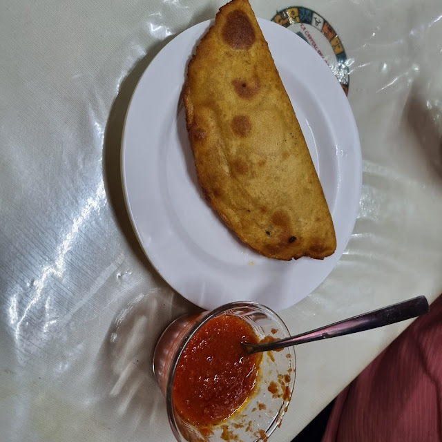 Empanada Queso de Bola