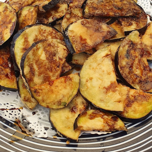 Berenjenas Fritas Con Miel de Caña