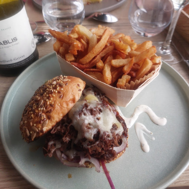 Burger À L'émincé de Canard