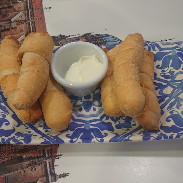 Tequeños de Queso Y Guayaba 6 Uds