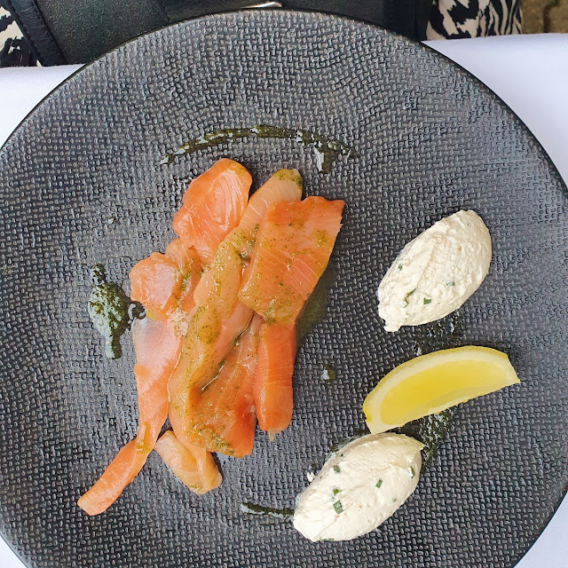 Saumon Gravelax Crème Aux Herbes
