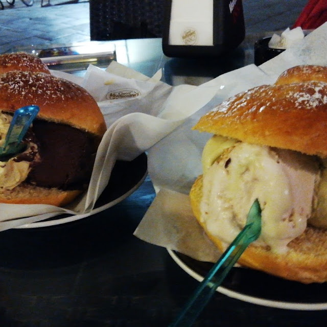 Brioche Siciliana Con Gelato