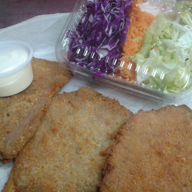 Berenjenas Y Ensalada