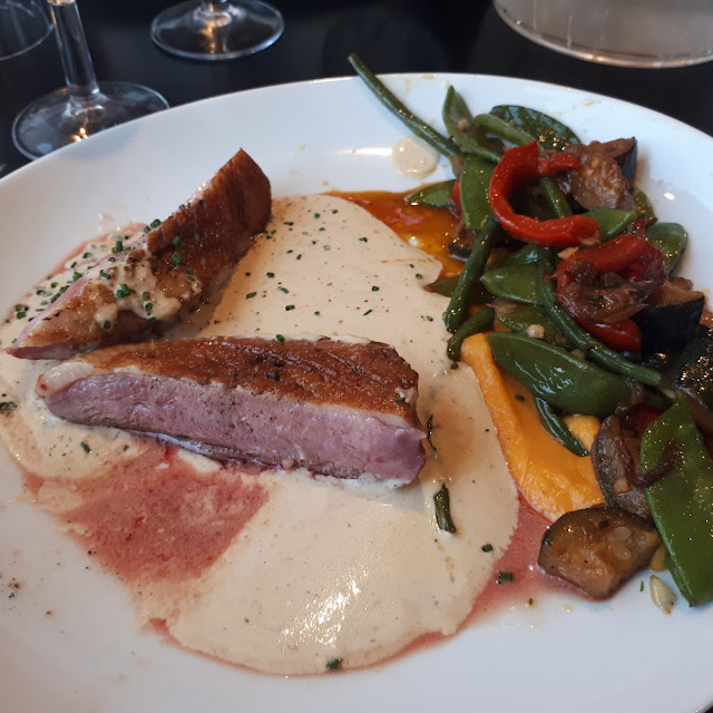 Filet de Canard Et Ses Légumes Croquants