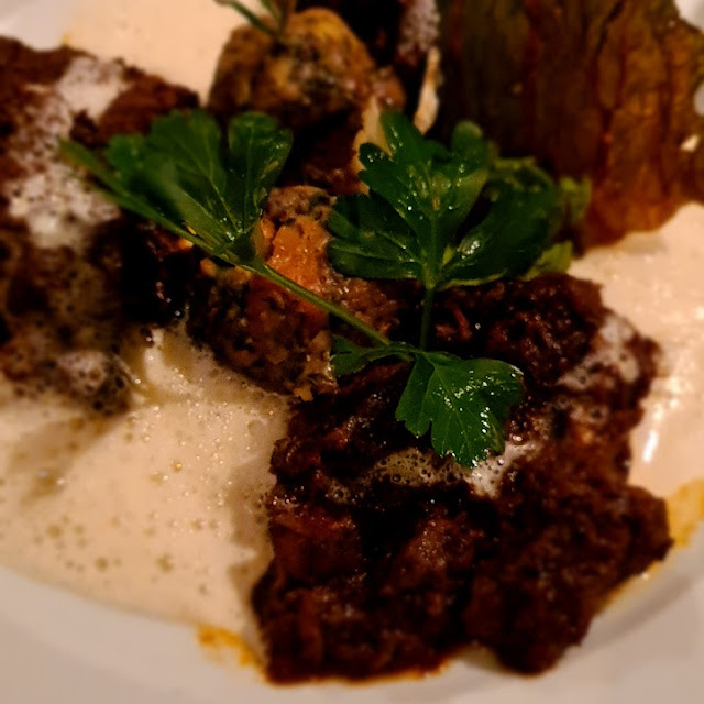 Hirschgulasch