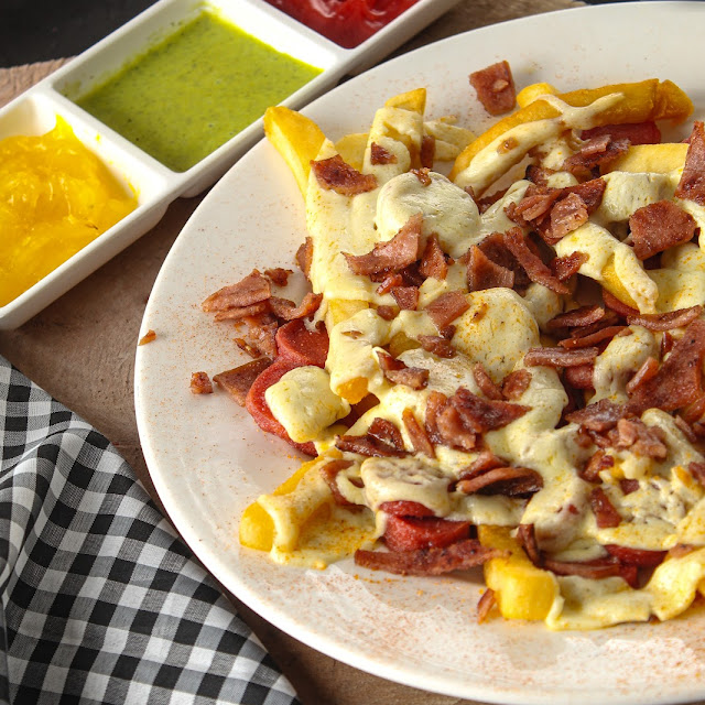 Salchipapa Gratinada