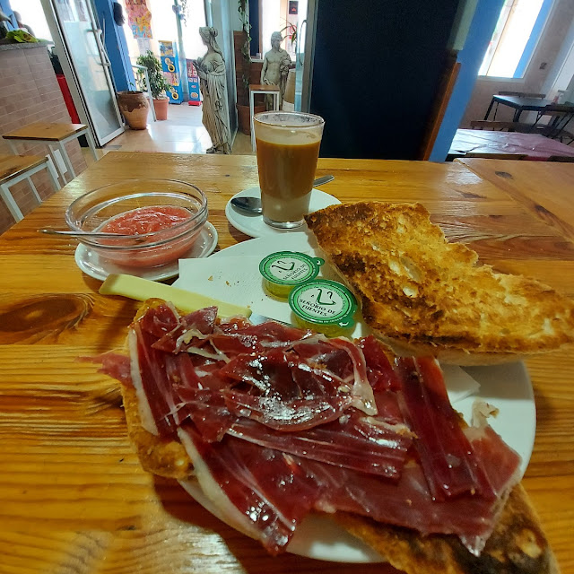 Tostada Con Jamón Serrano