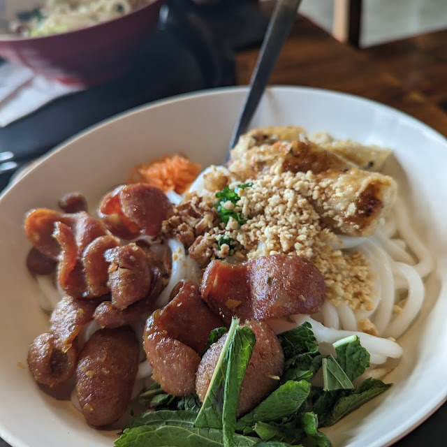 Udon Saucisse Porc Lao