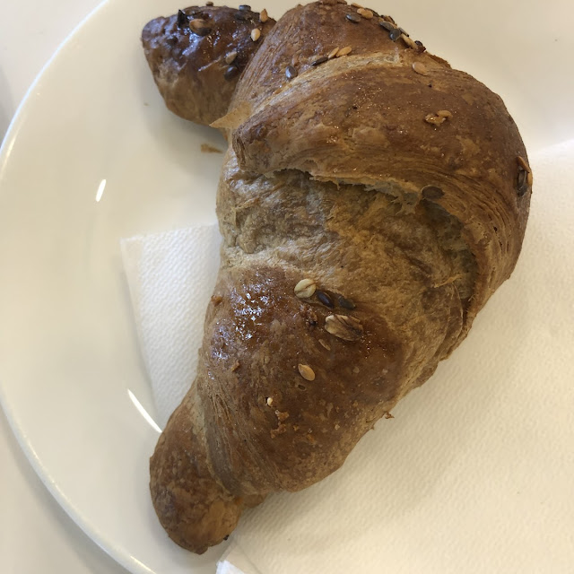 Brioche Con Marmellata Di Arance