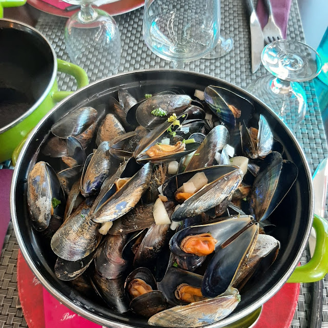 Moules Marinières