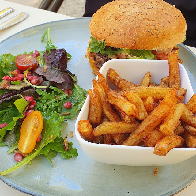 Burger Angus Frites Salade