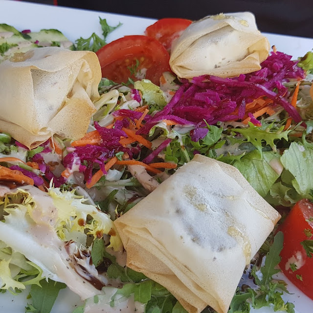 Salade de Chèvre Chaud