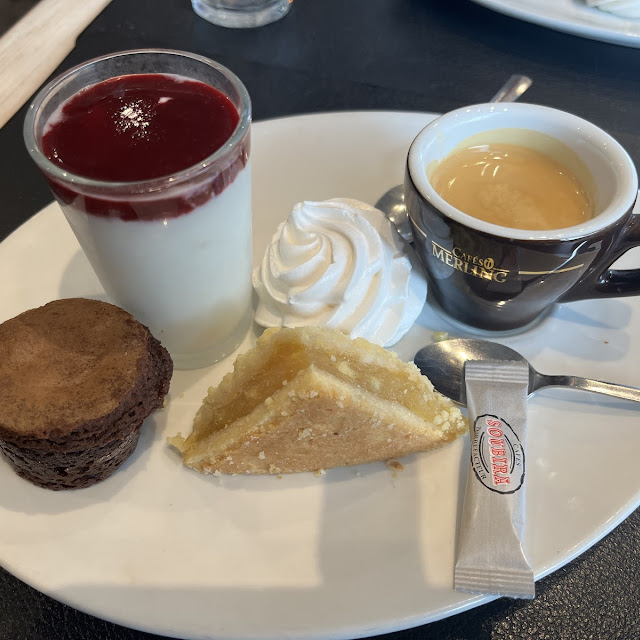 Café Gourmand