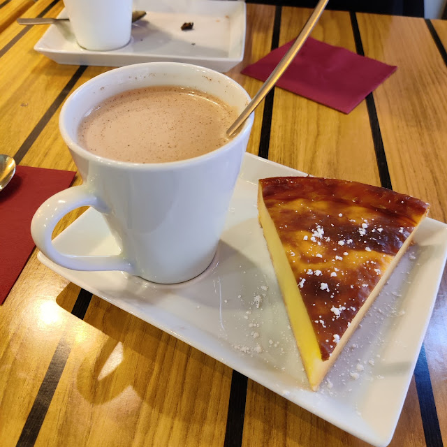 Chocolat Chaud Et Flan