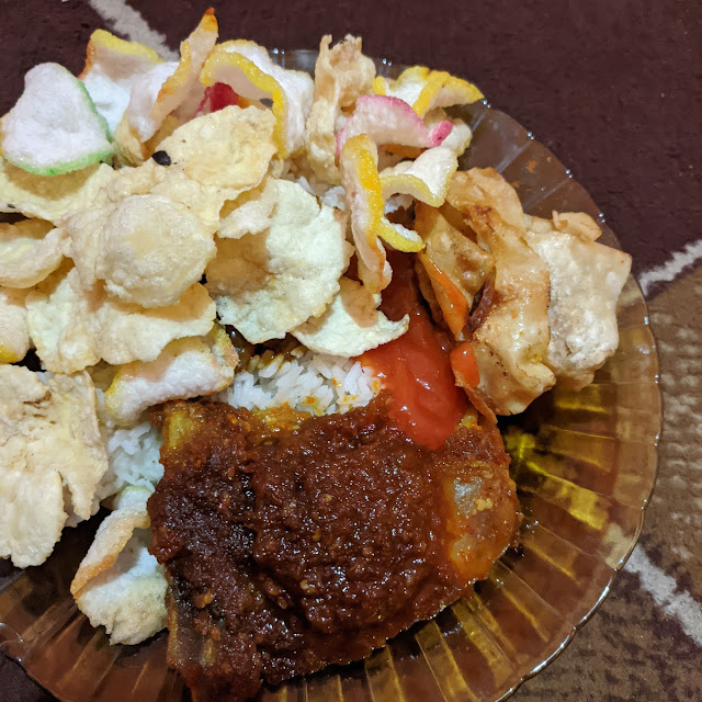 Lele Terbang Sambal Gampar