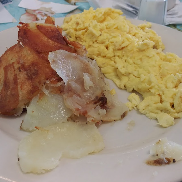 Scrambled Eggs & Home Fries