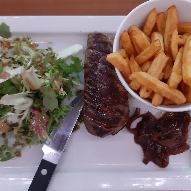 Magret de Canard Confit D'oignon