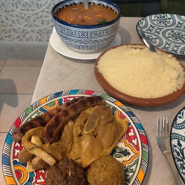 Couscous Aux Deux Viandes Et Coucous Boulettes