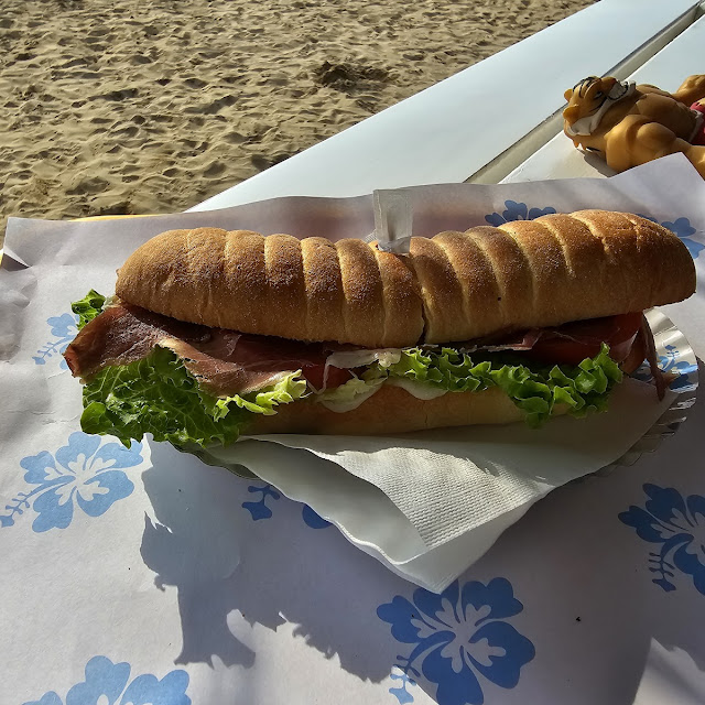 Inuna Sandwich