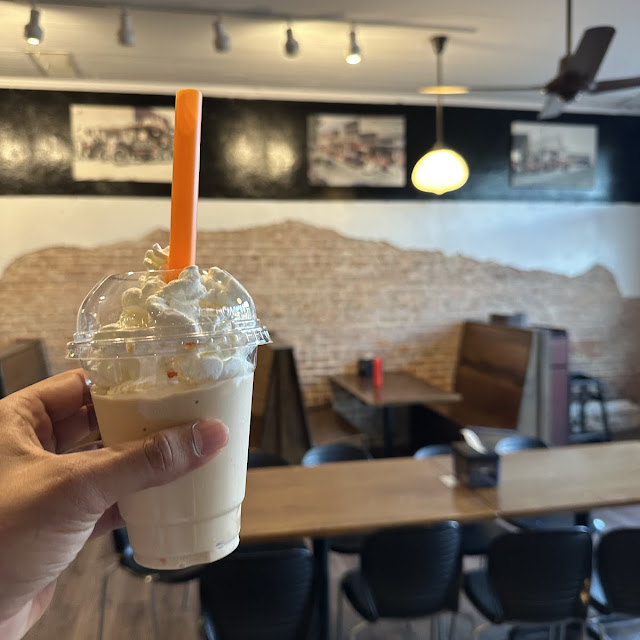 Vanilla Milkshake with Espresso