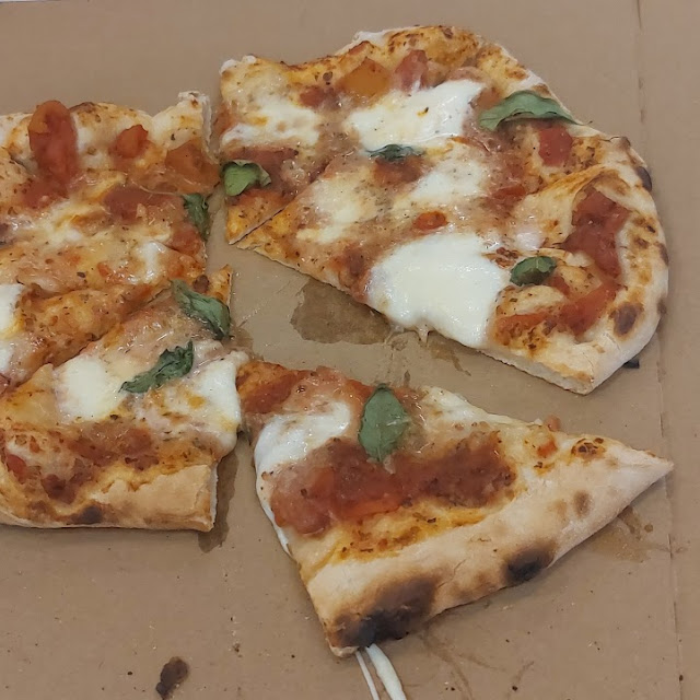 Pizza Margherita