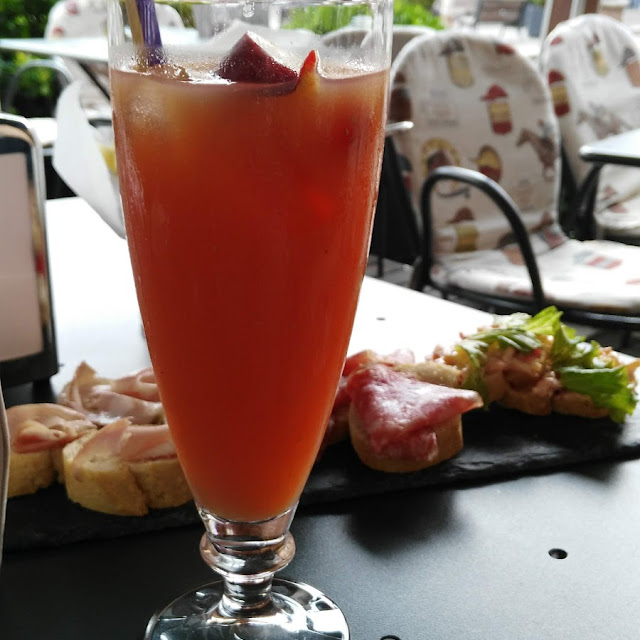 Aperitivo Analcolico Alla Frutta Fresca