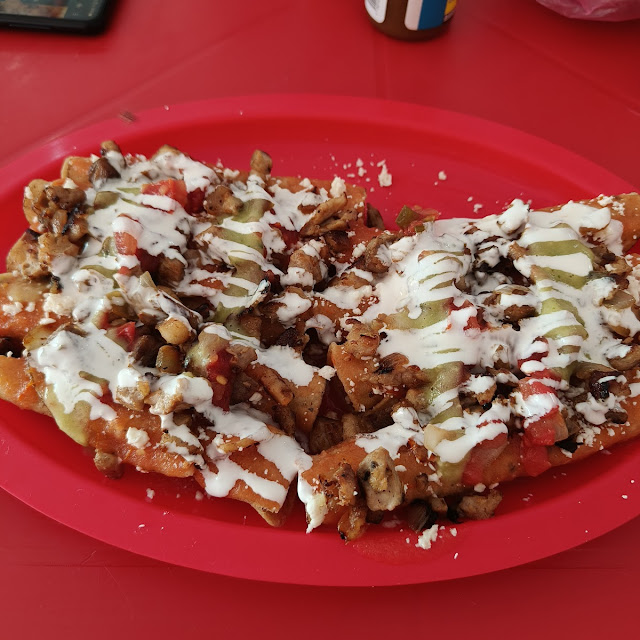 Codzitos Con Carne Asada