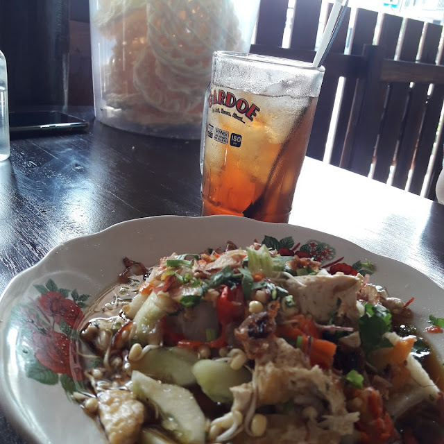 Kupat Tahu Jo Lali