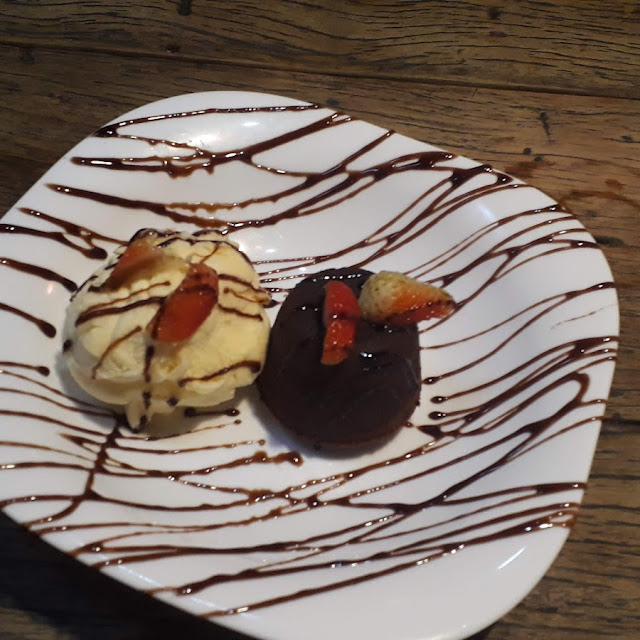 Petit Gateau