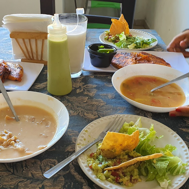 Guacamole Sopa Tarasca Y Tacos
